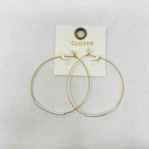 Clover Womens Two Tone Wire Hoop Earrings in Gold/Silver Tone Hook Closure